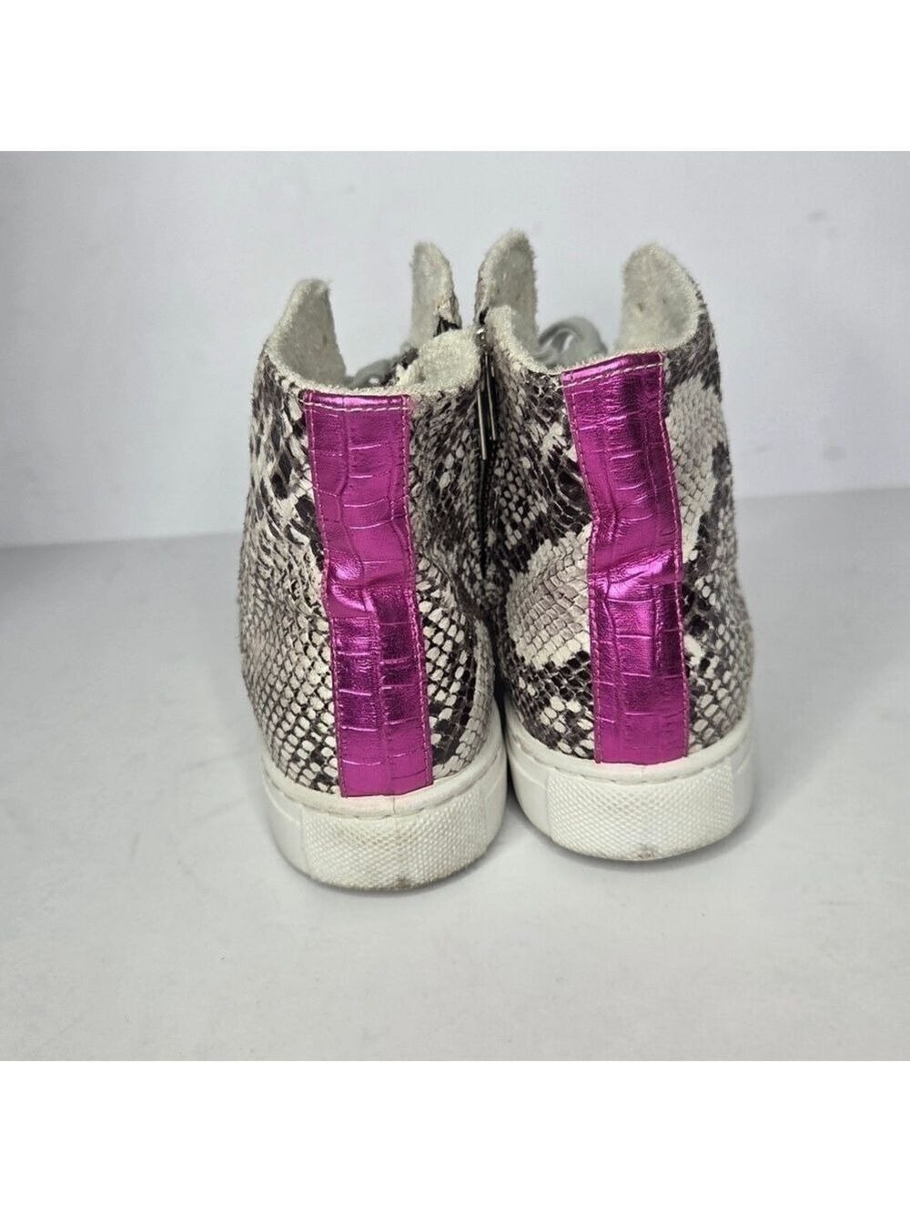 Steve Madden Jaren Snakeskin Star Lace High-Top Sneakers Women's Size 8.5 - Picture 5 of 11